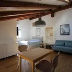 Alle Scalette Apartman *